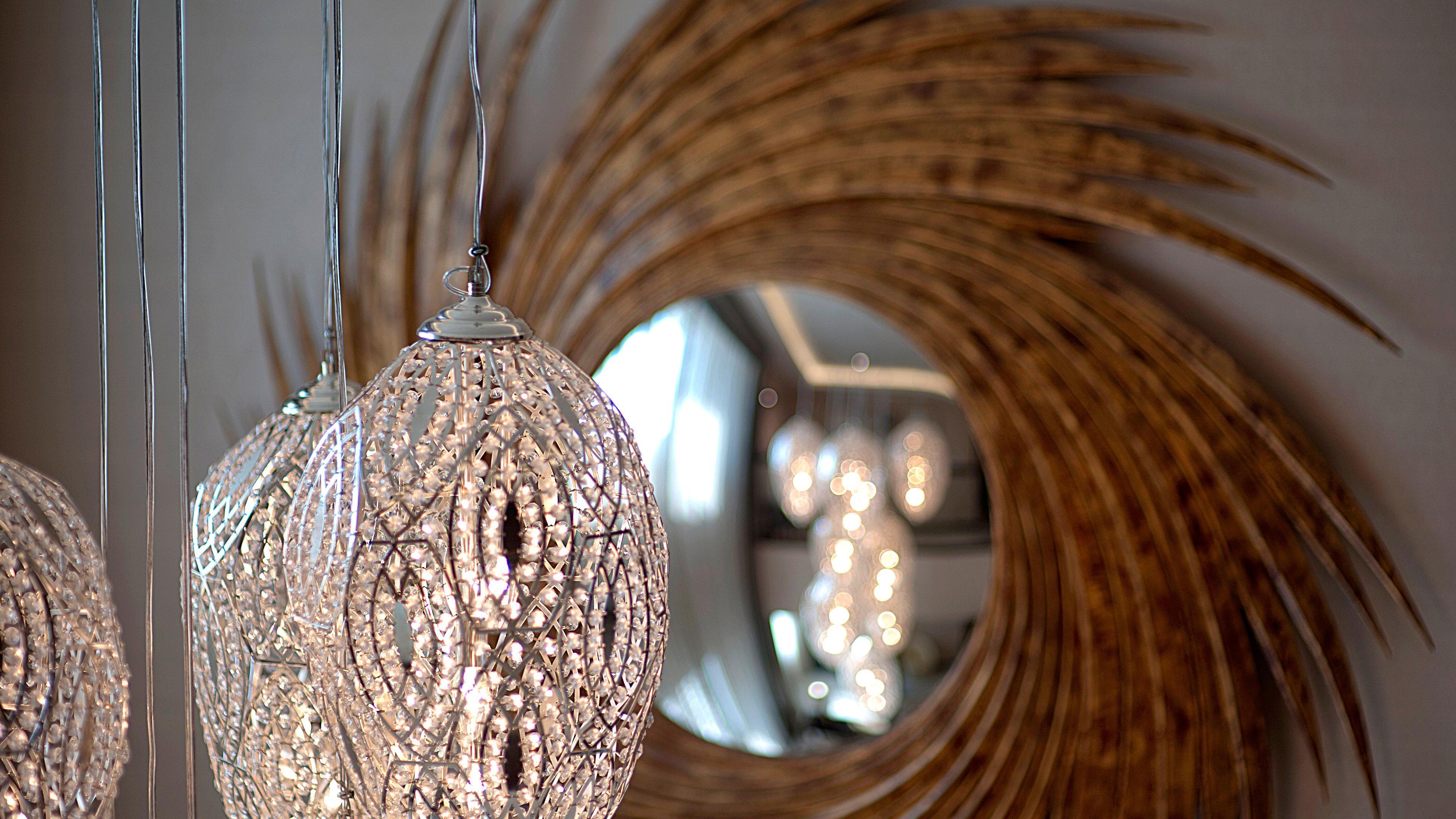 Crowne Plaza Dubai Deira By Ihg Ξενοδοχείο Εξωτερικό φωτογραφία A hanging light