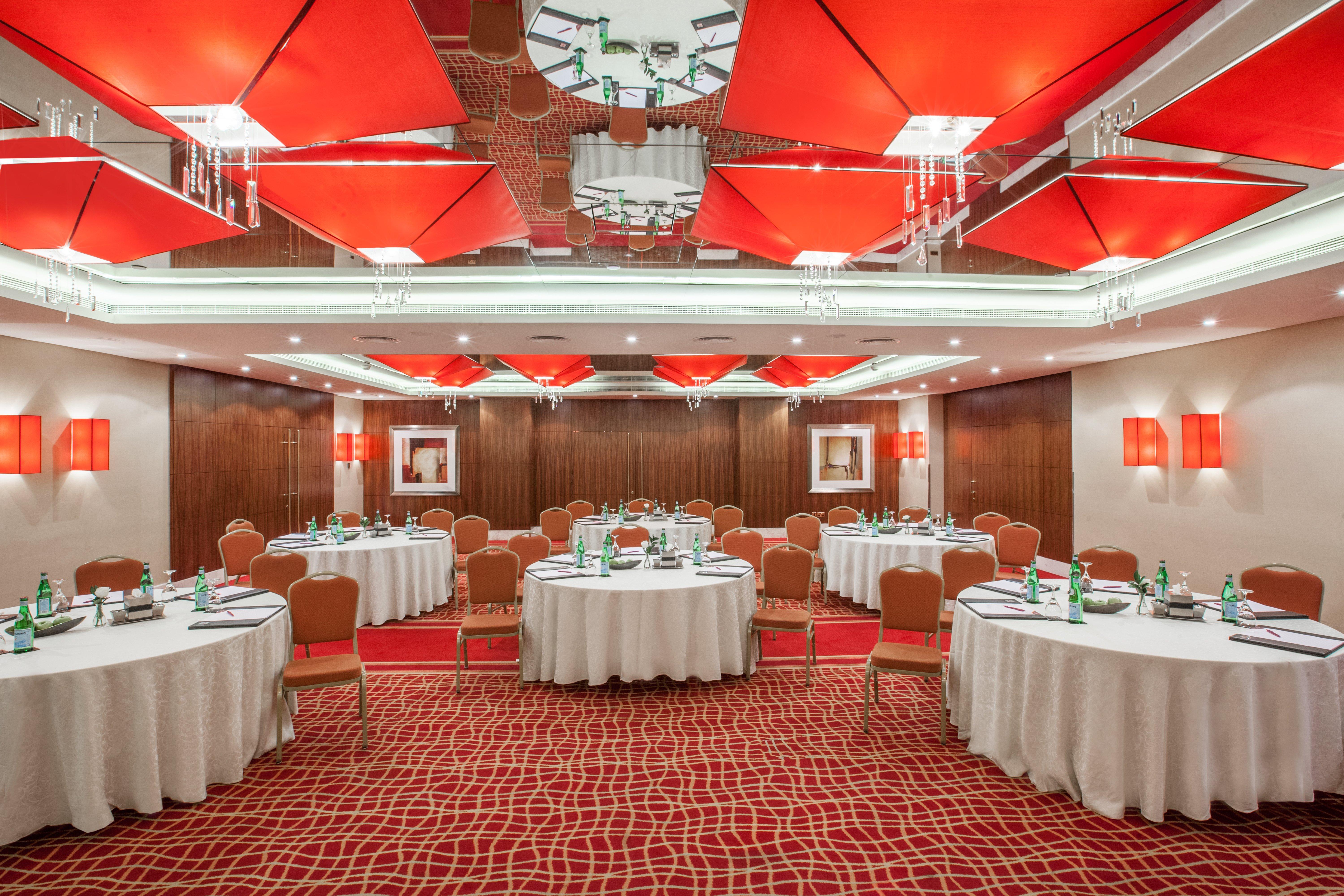 Crowne Plaza Dubai Deira By Ihg Ξενοδοχείο Εξωτερικό φωτογραφία Meeting room