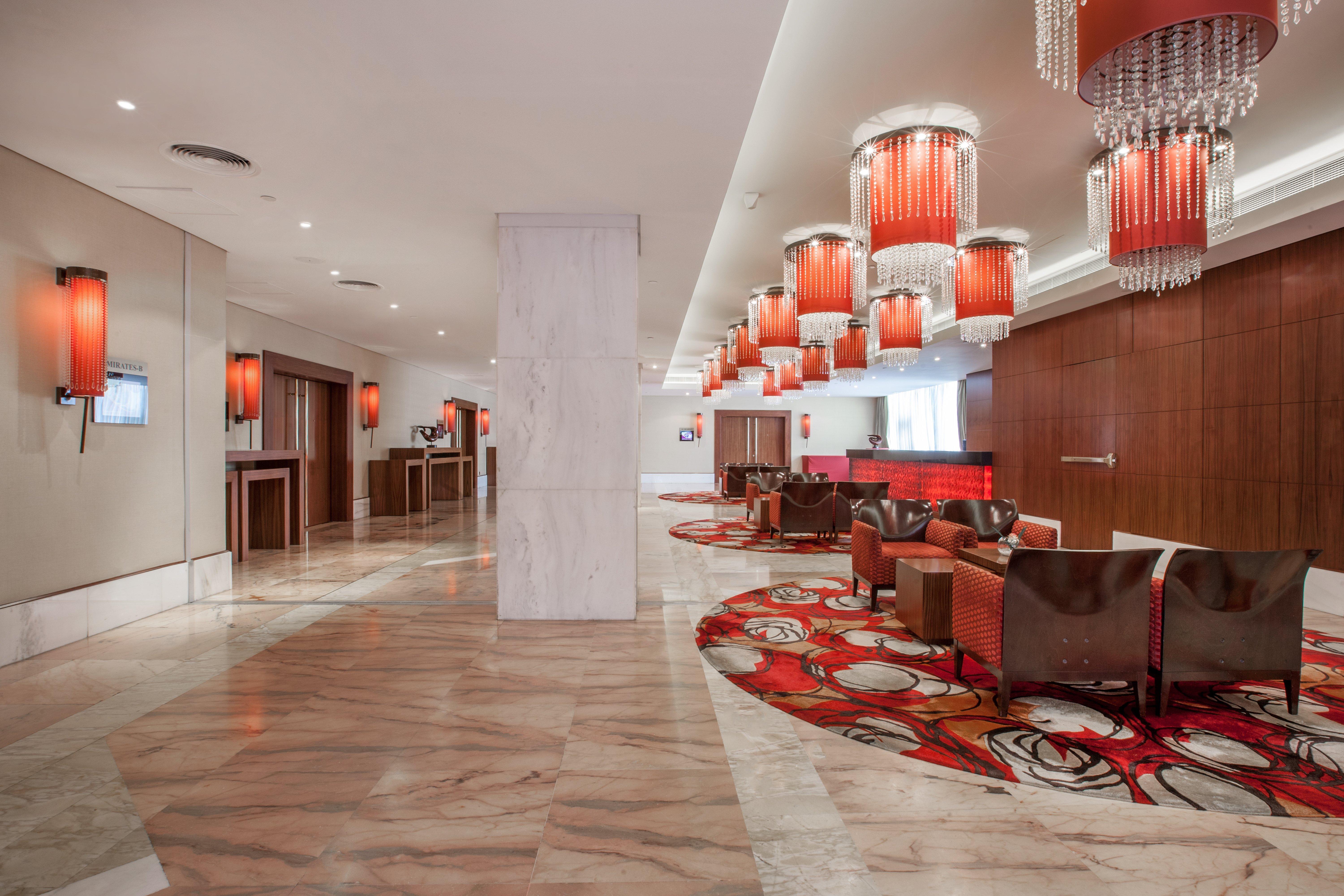 Crowne Plaza Dubai Deira By Ihg Ξενοδοχείο Εξωτερικό φωτογραφία Lobby