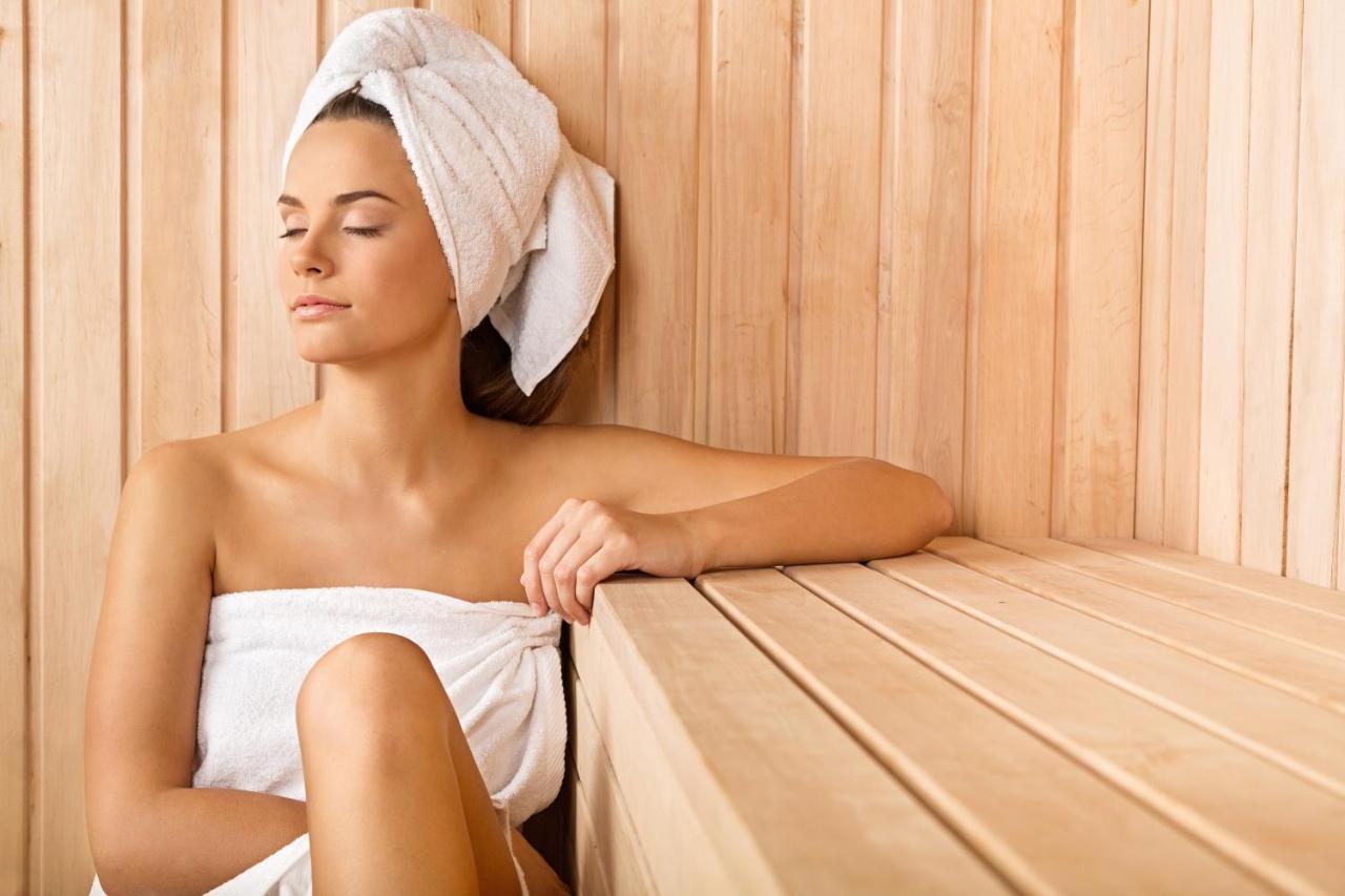 Crowne Plaza Dubai Deira By Ihg Ξενοδοχείο Εξωτερικό φωτογραφία Sauna bathing