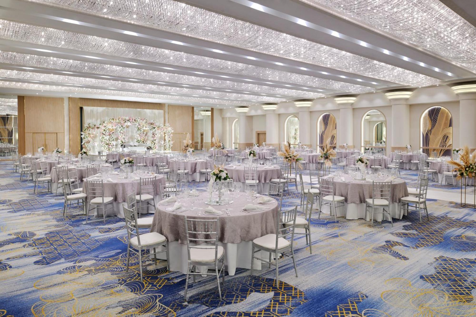 Crowne Plaza Dubai Deira By Ihg Ξενοδοχείο Εξωτερικό φωτογραφία The ballroom